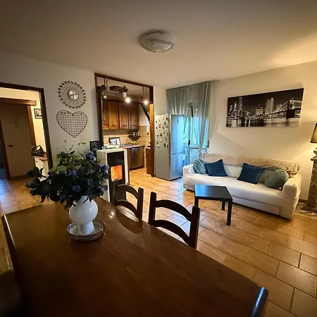 Anna's House