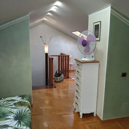 Apartment Anna's House